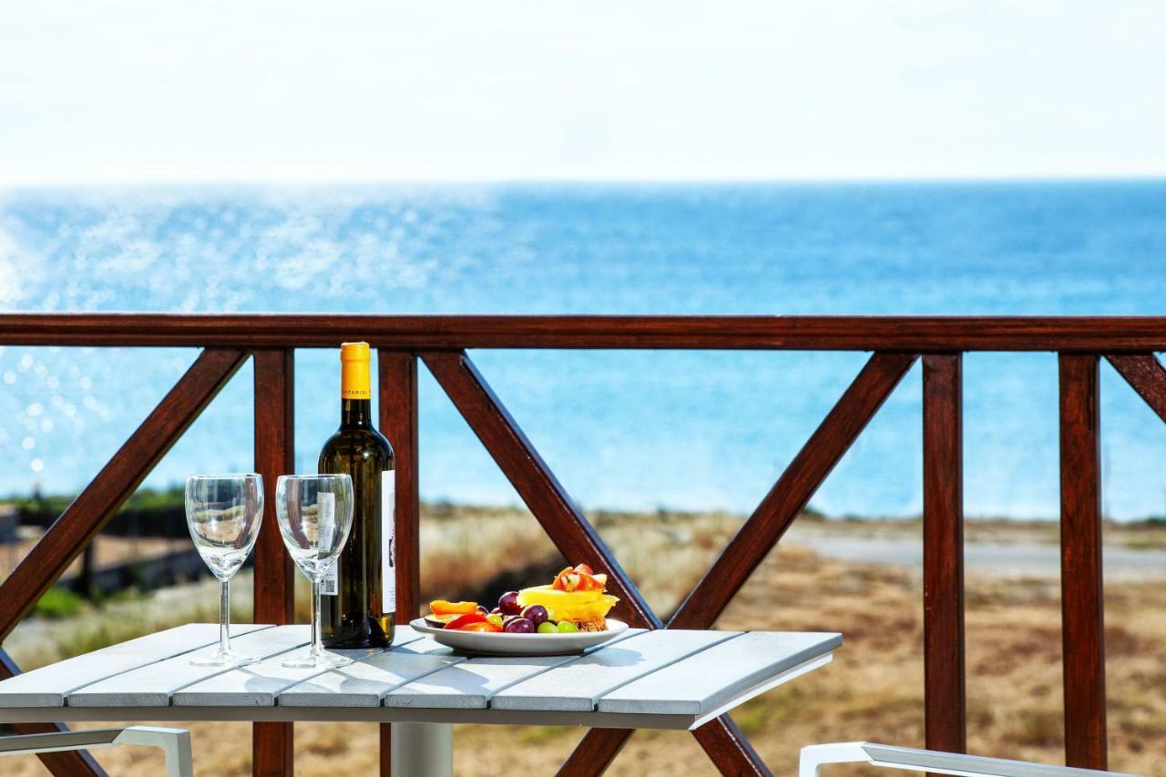 Sunset Villas Posidi Eksteriør billede