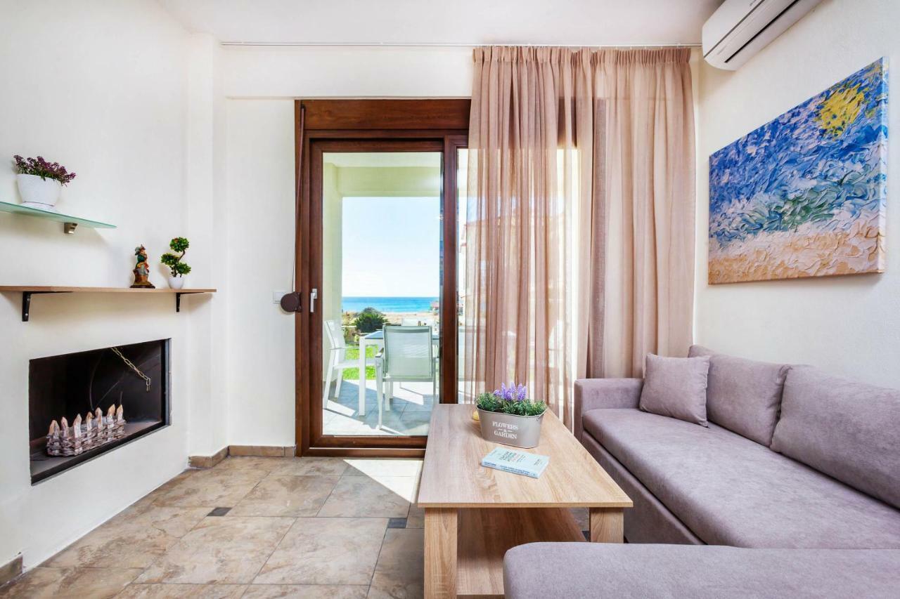 Sunset Villas Posidi Eksteriør billede