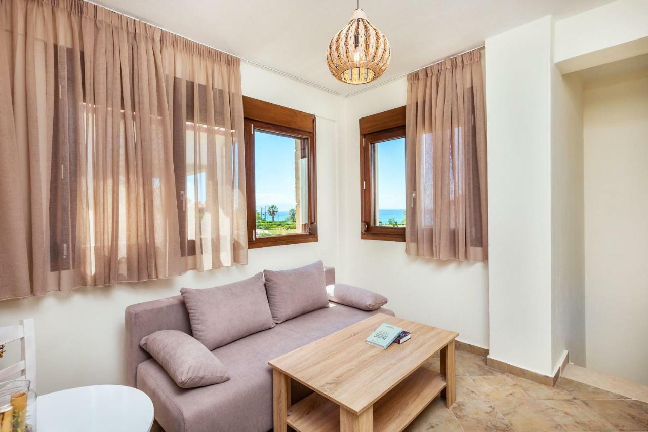 Sunset Villas Posidi Eksteriør billede